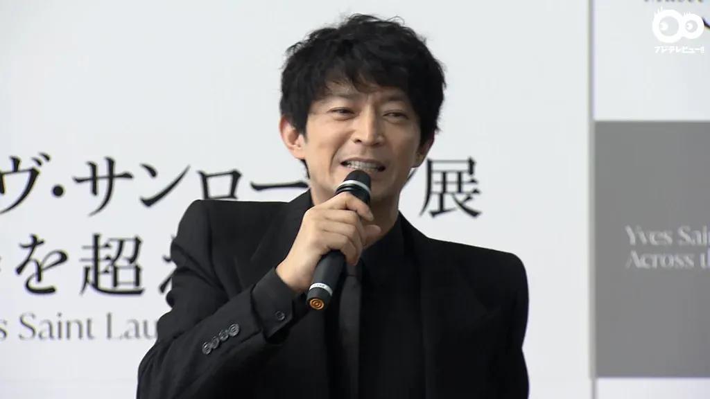 津田健次郎 無茶ぶりに“甘い一言”で対応「変な汗がぞわ～っと出ました！」_bodies