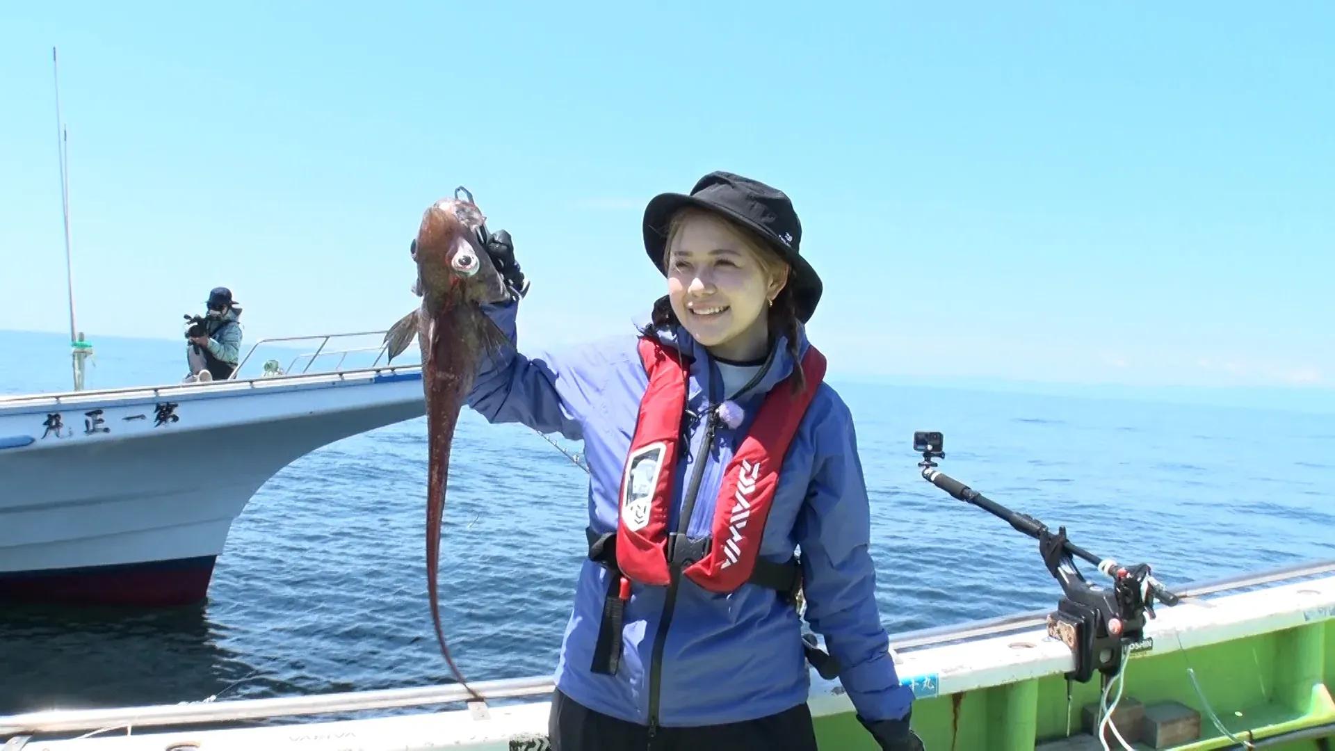 東京湾の激レア深海魚ベニアコウ、幻のカニ・ノコギリガザミ、雲南古樹茶…希少食材をGET！_bodies