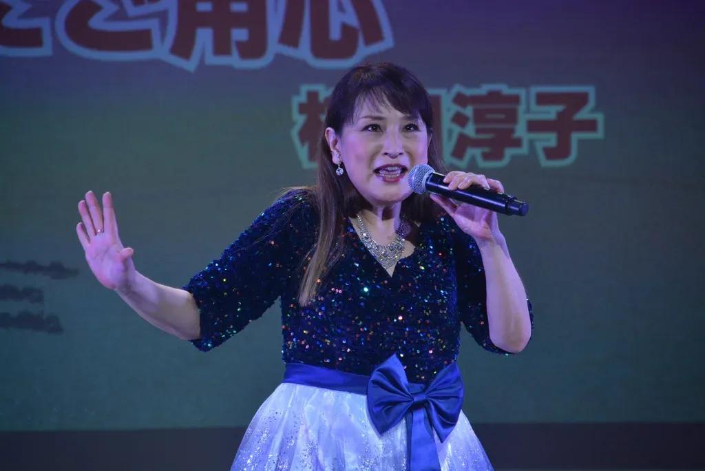 ”不作の83年組”アイドル「お神セブン」再集結！「生存確認が生き甲斐」自主イベントで歌って踊ってキラキラ輝く_bodies