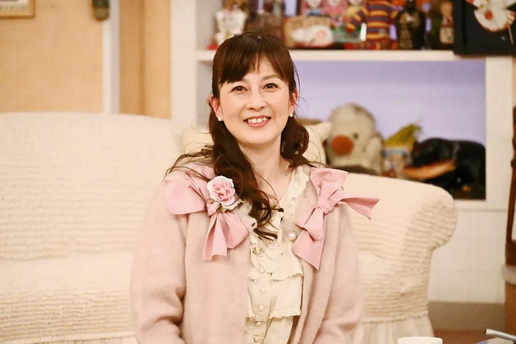 松居直美・磯野貴理子・森尾由美 “はや朝”新春SPでZ世代代表と共演！「涙袋を黒いペンで描くなんて…」_bodies