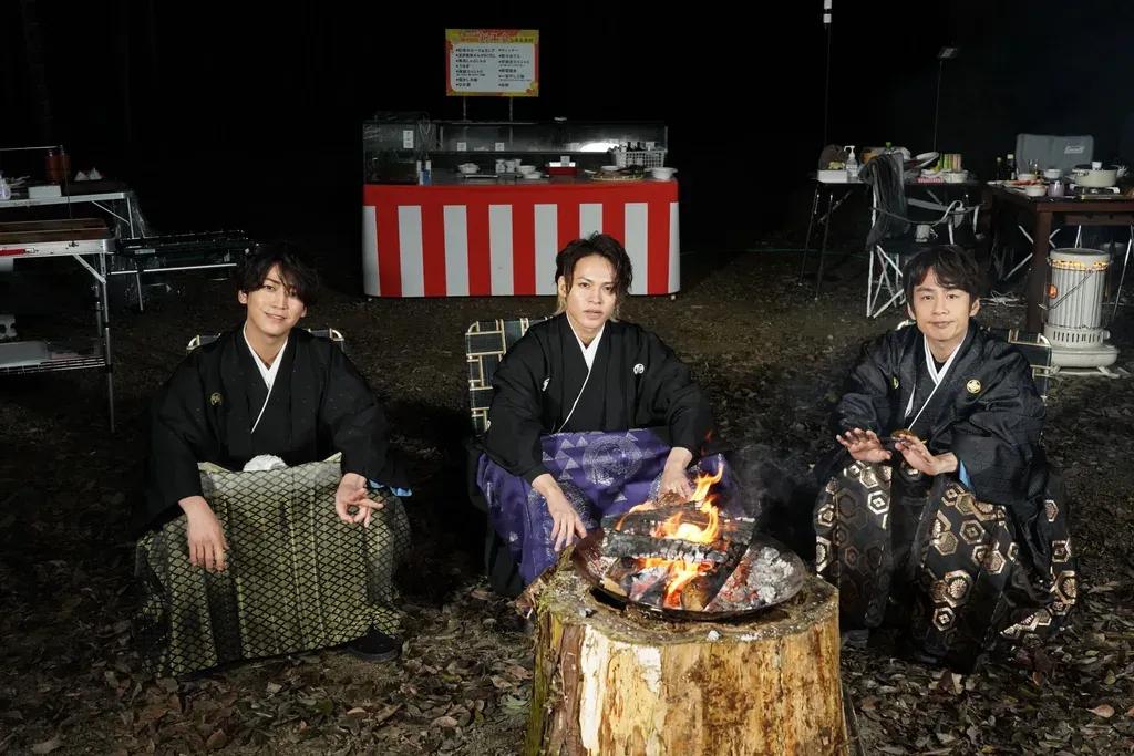KAT-TUNが袴姿で遅めの新年会！亀梨和也「ギリギリでいつも生きているから」_bodies