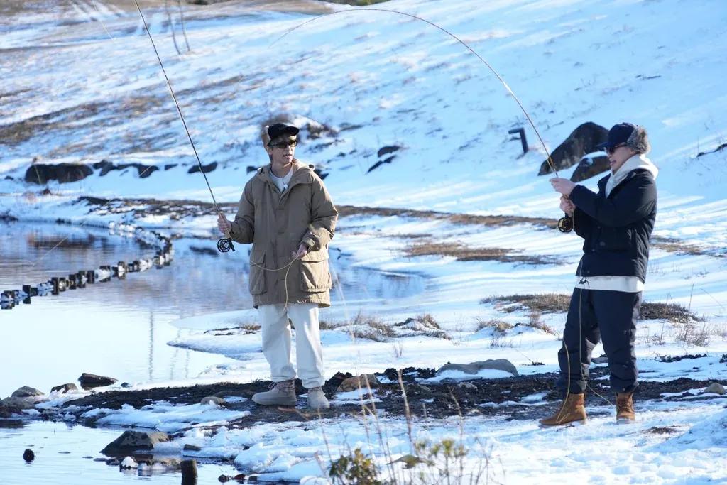 小山慶一郎に二階堂高嗣がキュン！「かわいい〜！ちゃんとファンの方のこと考えてる〜！」_bodies