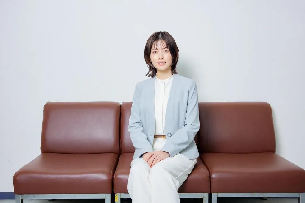 小芝風花 笑顔の秘訣は「楽しむマインドを持つこと」最近一番笑ったのは「姉の子どものオムツ替え」_bodies