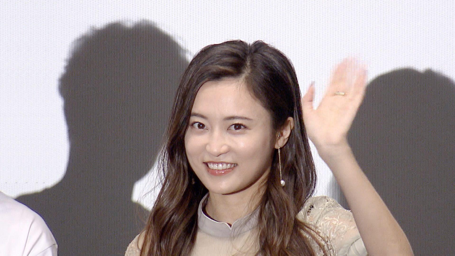 小島瑠璃子 “極秘結婚”後初の公の場で「結婚生活をしながら、中国でのトライも頑張る」