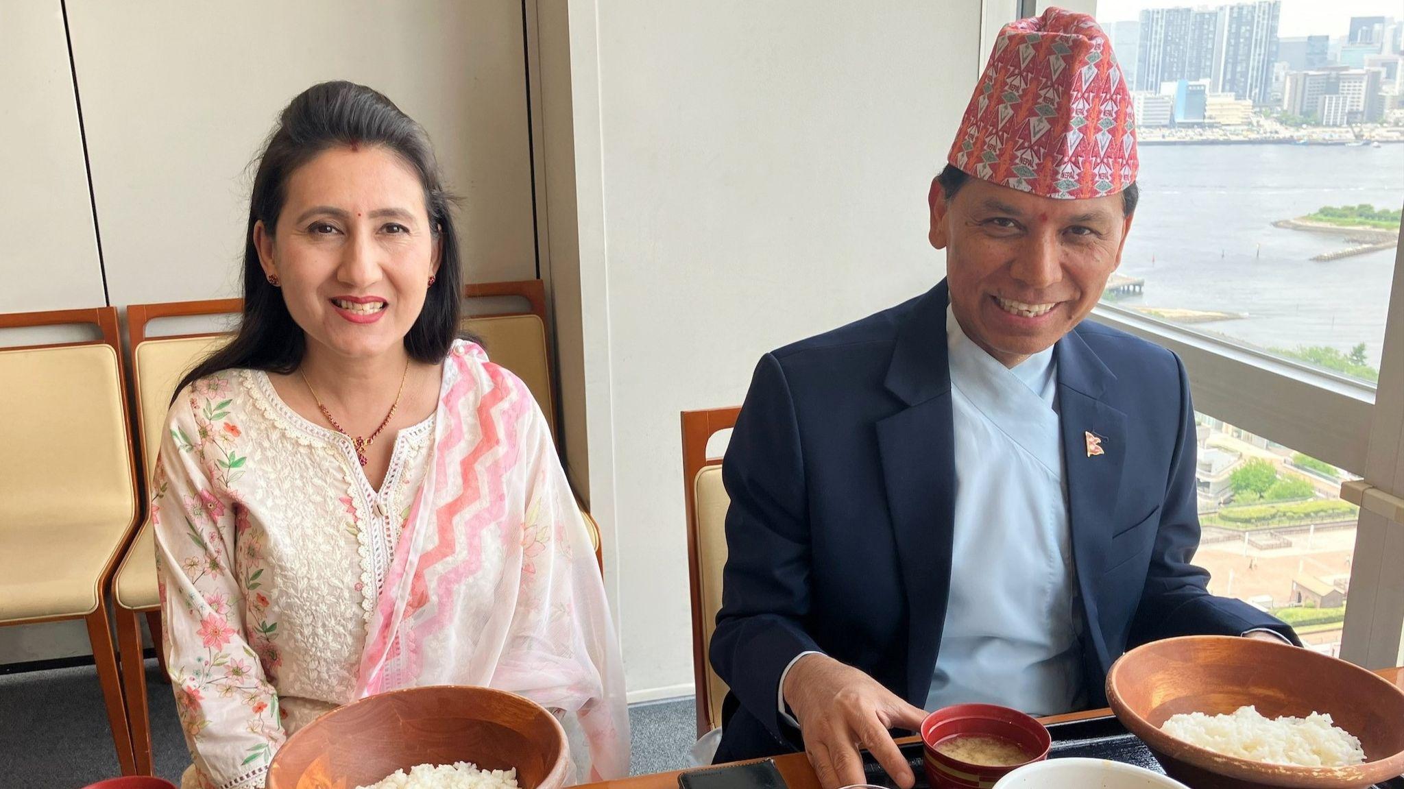 駐日ネパール大使がフジテレビを表敬訪問 社内レストランでは、ネパールの子どもたちを応援するネパール風チキンカレーを堪能