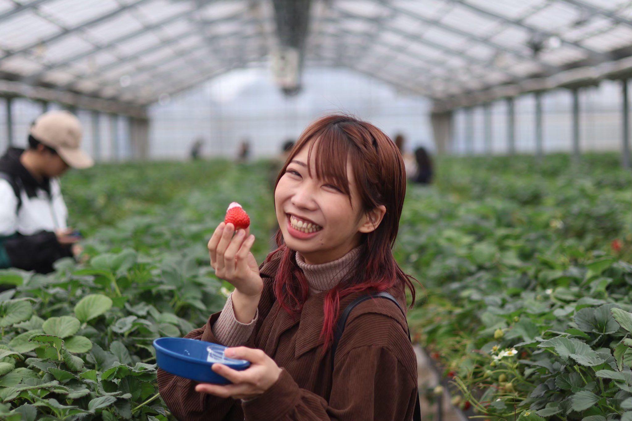 純白の花嫁が結婚披露宴で見せた驚きの"ある姿"が話題に！「かっこよすぎて涙でた」「最高にクールすぎ」と反響