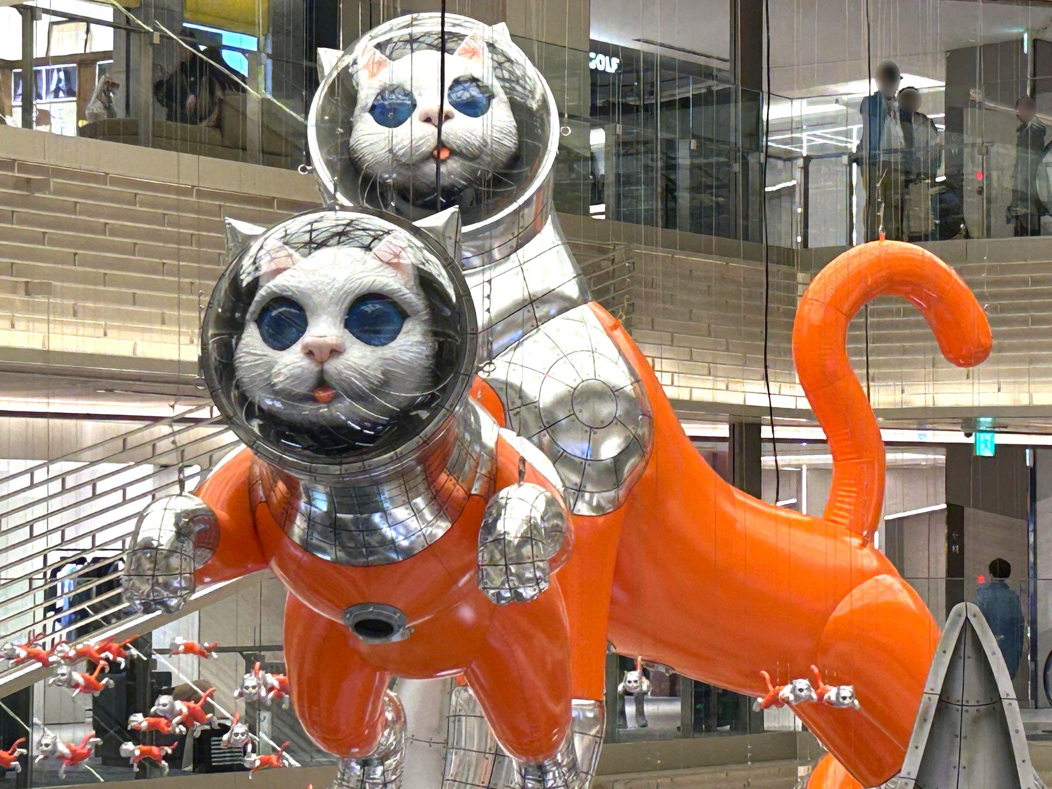 ヤノベケンジさん作の巨大アート「BIG CAT BANG（ビッグ キャット バン）」
