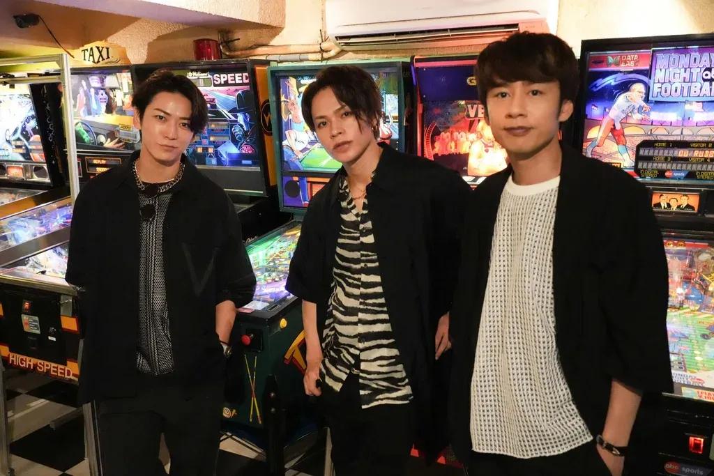 亀梨和也「今年40歳の2人の熱量、日本一！」上田竜也＆中丸雄一がゲーセン協力プレイで大興奮！_bodies