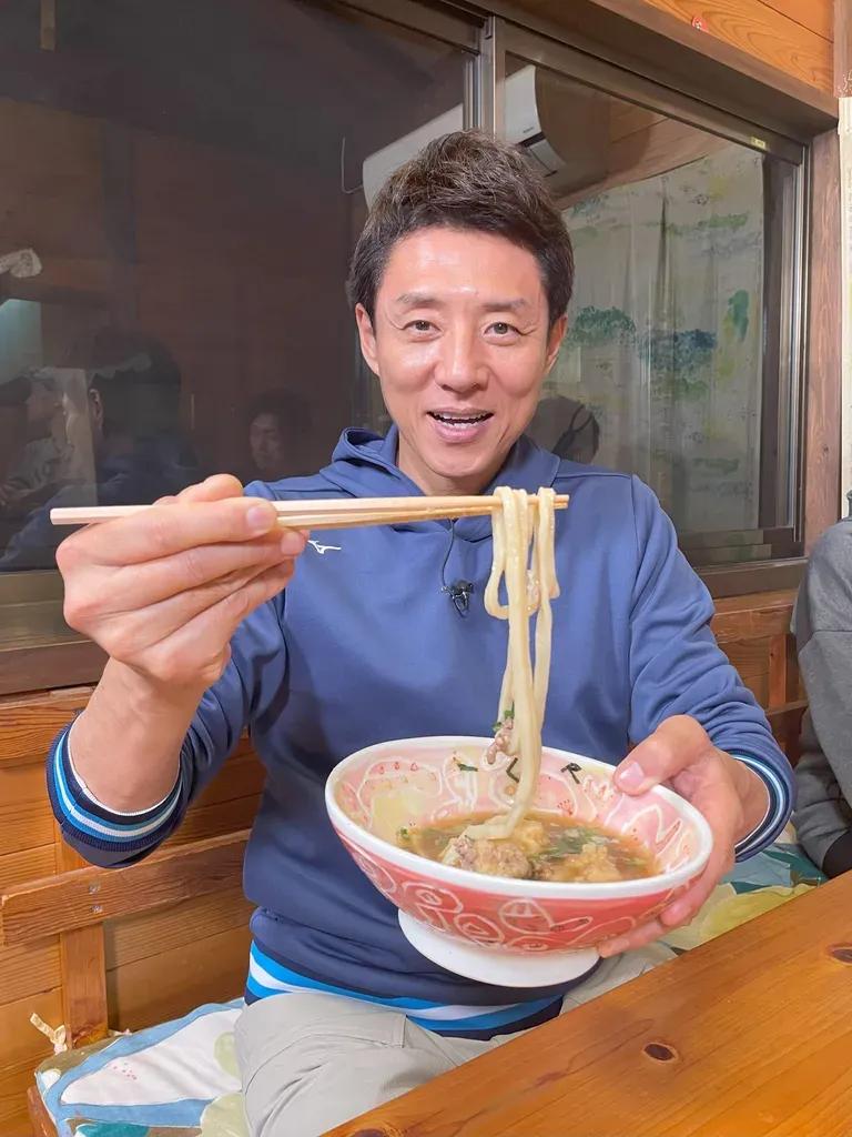 「もっちりしてコシがある」香川の絶品讃岐うどん「肉ぶっかけとり天」で“EAT TO WIN”！_bodies