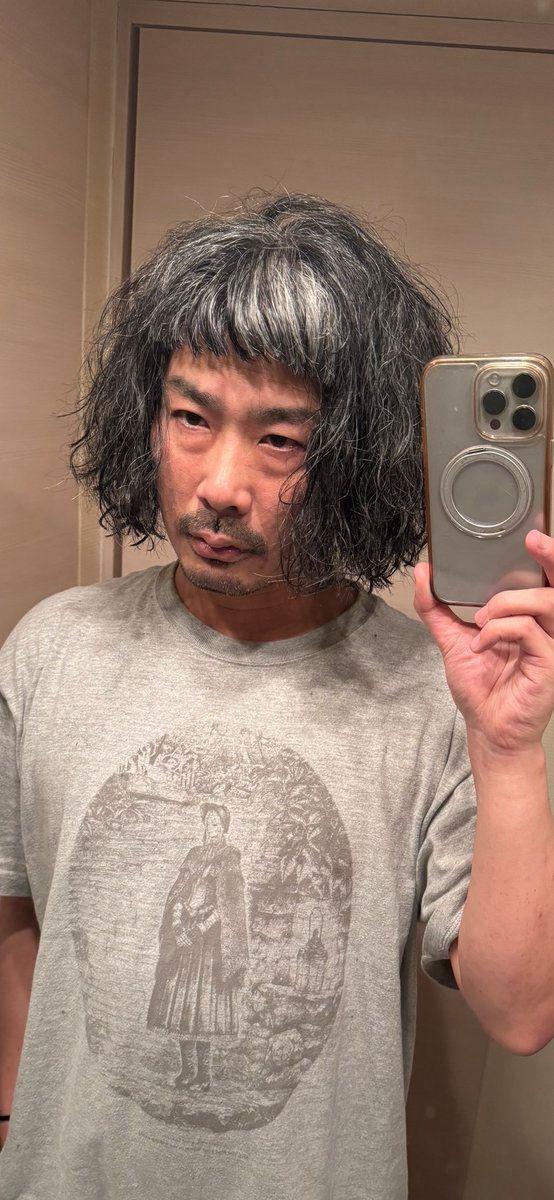 「衝撃！」 パンサー・菅 前髪ぱっつん“制御不能”ヘアを披露！落ち込む姿に「オシャレで良いです」などファン激励