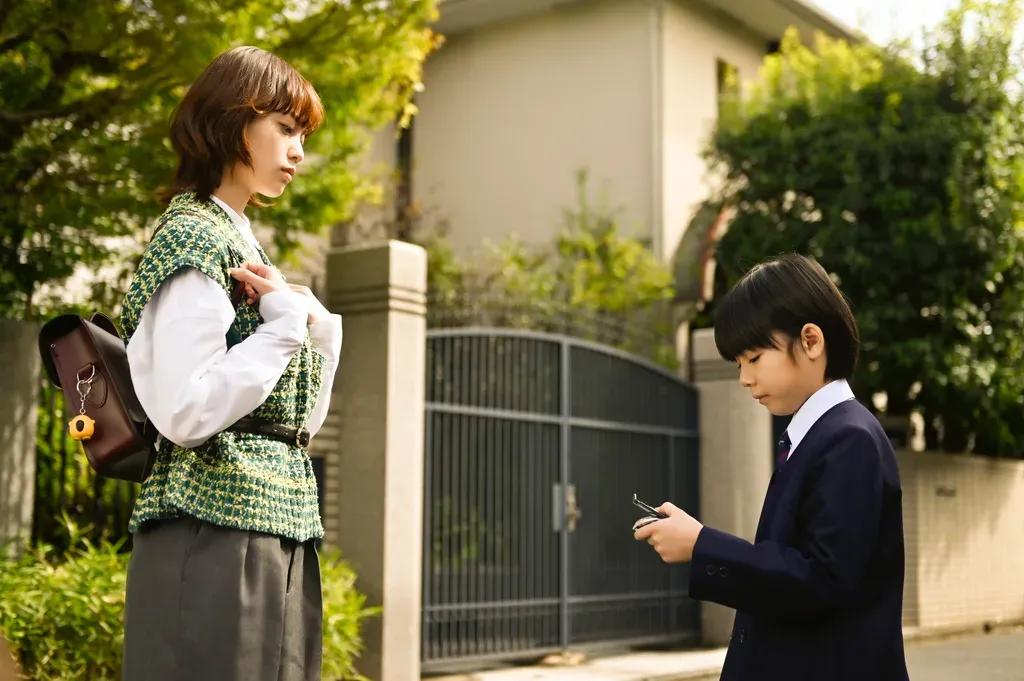 蔵前（ムロツヨシ）＆杏（平手友梨奈）が引き出す少年の本音＜『うちの弁護士は手がかかる』第3話完全版＞_bodies