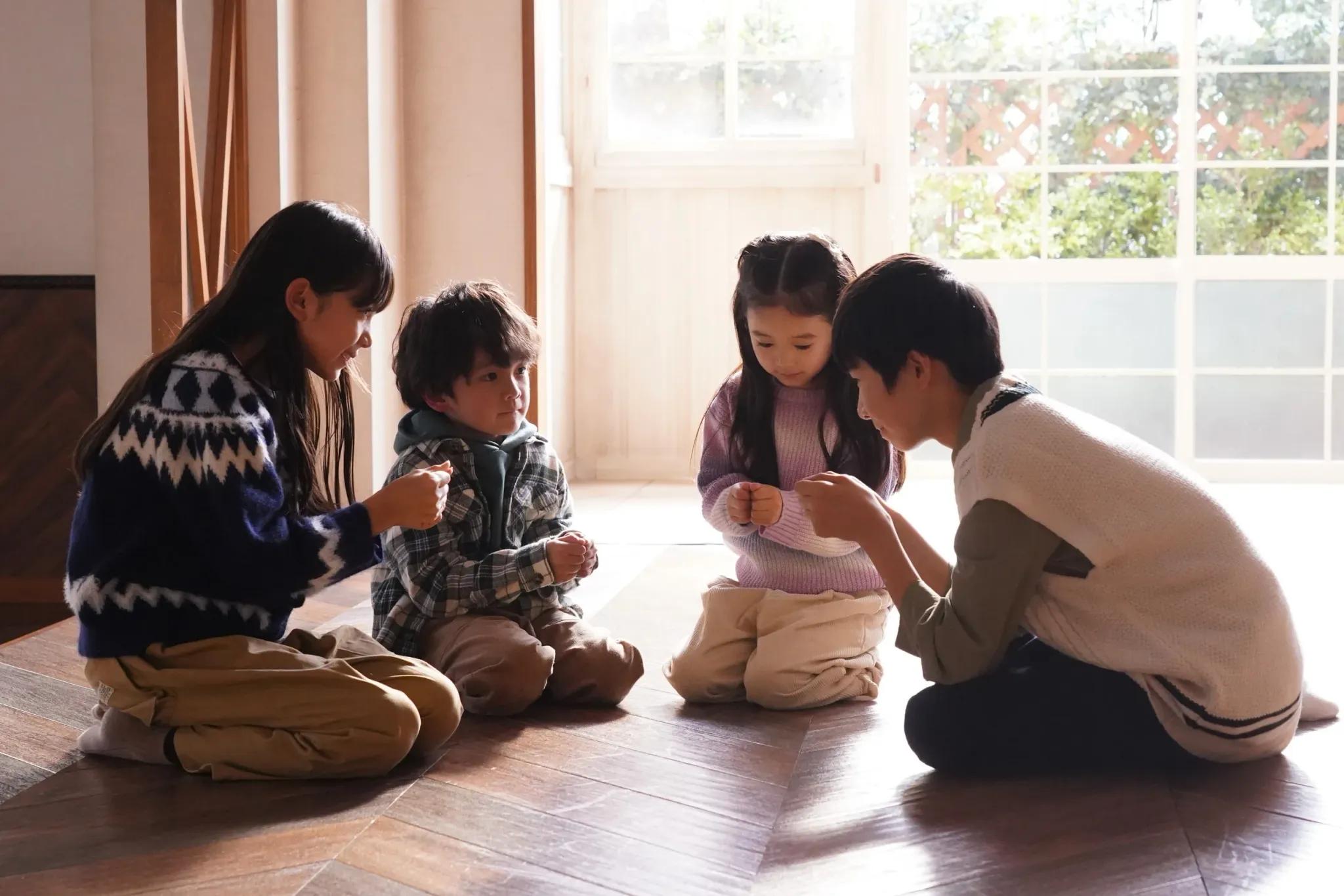 ＜コラム＞『いちばんすきな花』は、文学作品といっても過言ではないのに、人それぞれの形で楽しむことができる_bodies