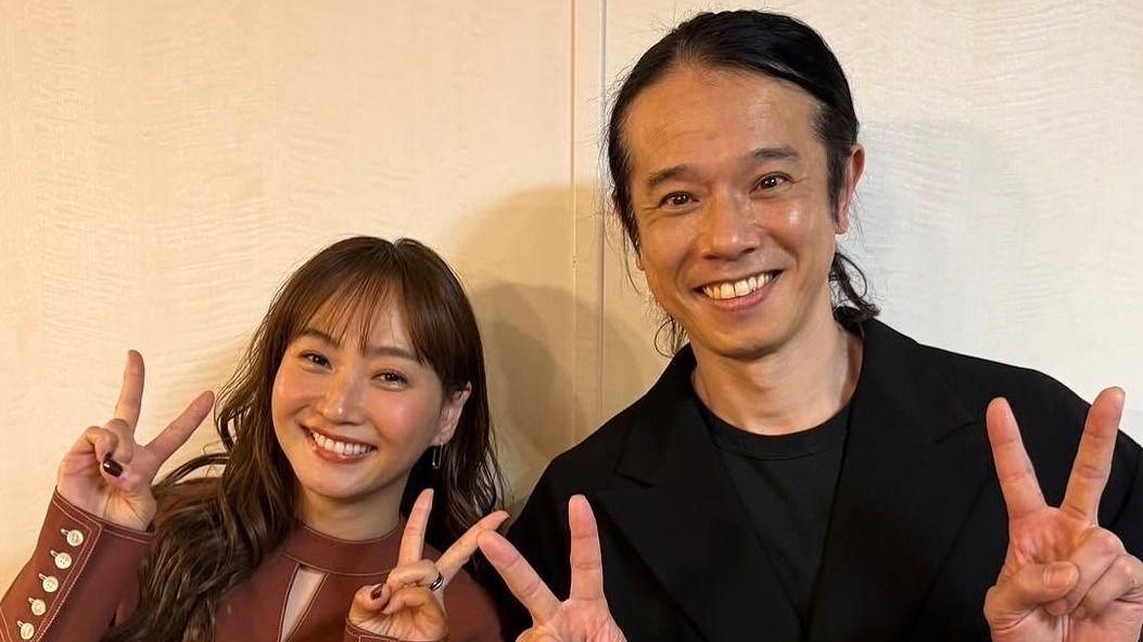 「二度見しました」藤本美貴＆庄司智春 まさかの夫婦ショットが反響！見た目も寄せ…「だからロン毛だったの！」「雰囲気出てます」