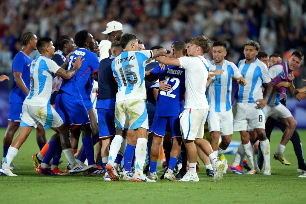ゲッティパリ五輪 サッカーフランス対アルゼンチン２
