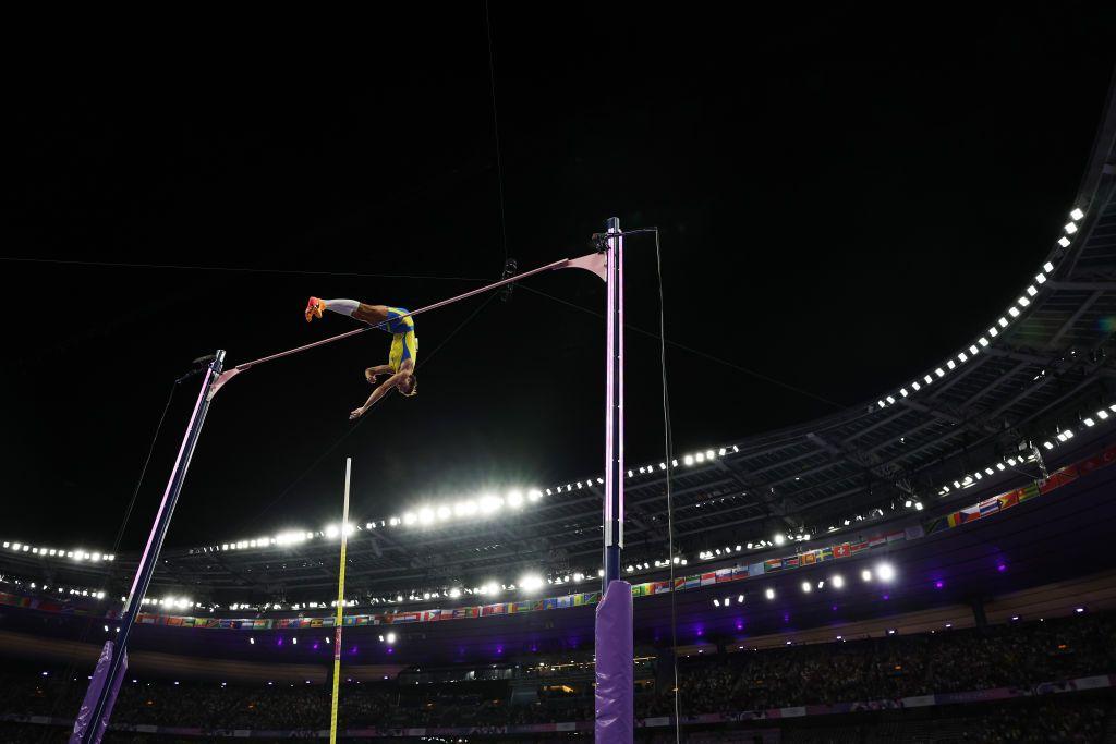 ゲッティパリ五輪棒高跳び決勝デュプランティスGettyImages-2165431898