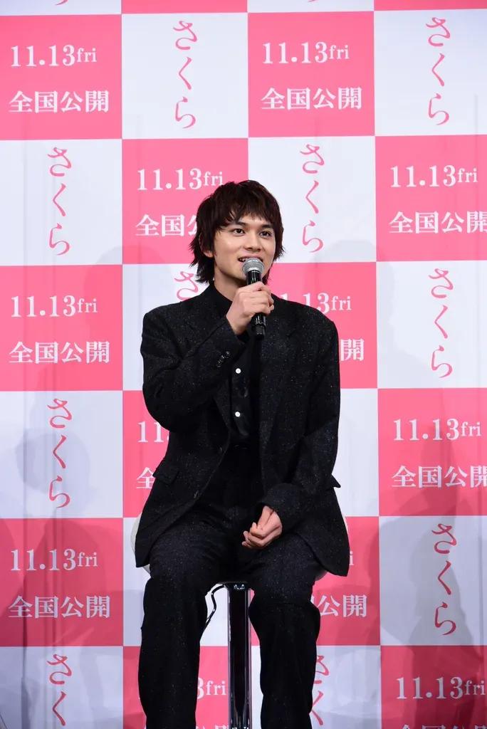 北村匠海、吉沢亮・小松菜奈との三兄弟妹役に「兄弟妹みんな、目が死んでるなと思った（笑）」_bodies