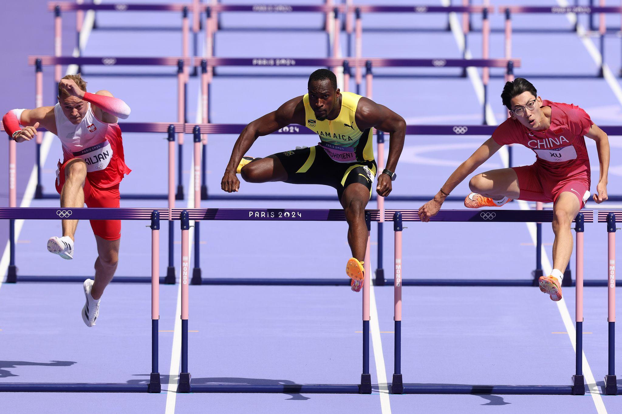 ゲッティパリ五輪男子ハードルメガネ選手GettyImages-2165206239