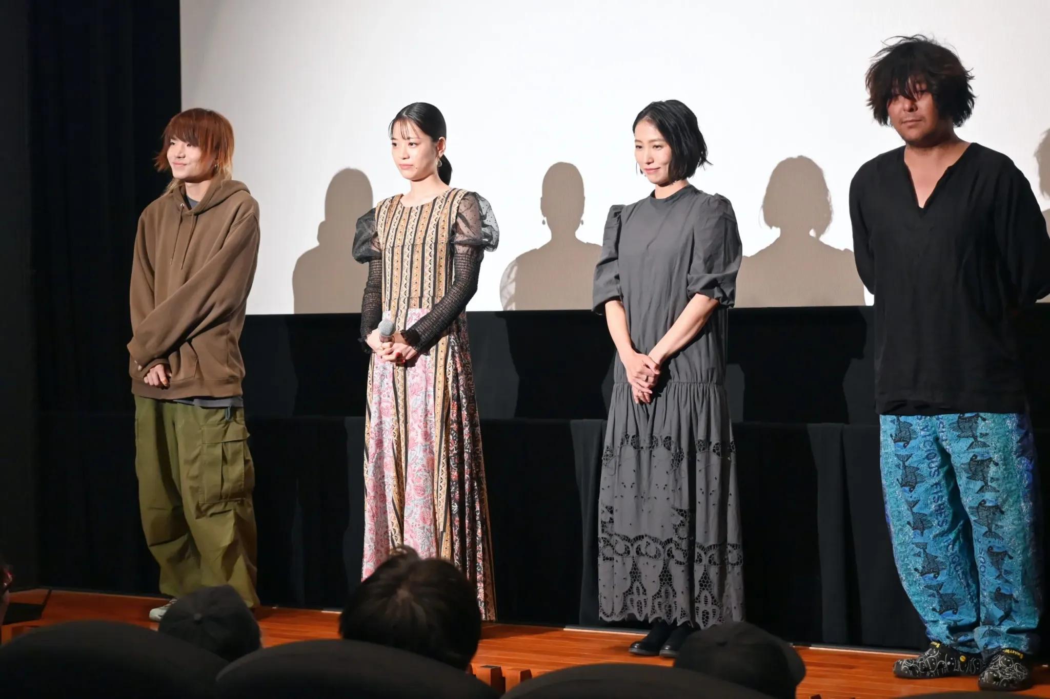 中井友望 初主演映画が好発進！満席の会場に「2回、3回と見ていただけるようなトークを…」_bodies