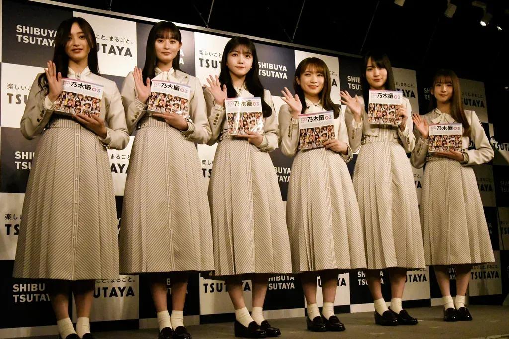 乃木坂46秋元真夏、2月の卒業を前に「私のおっちょこちょいをメンバー全員に分けたい」_bodies