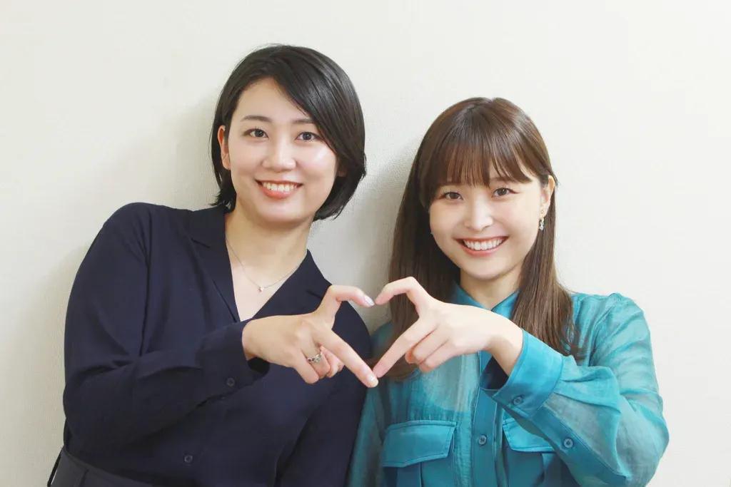 新美有加アナ＆渡邊渚アナ“ほぼ初対面”なのに撮影で肩組み「正解がわからなかった（笑）」_bodies