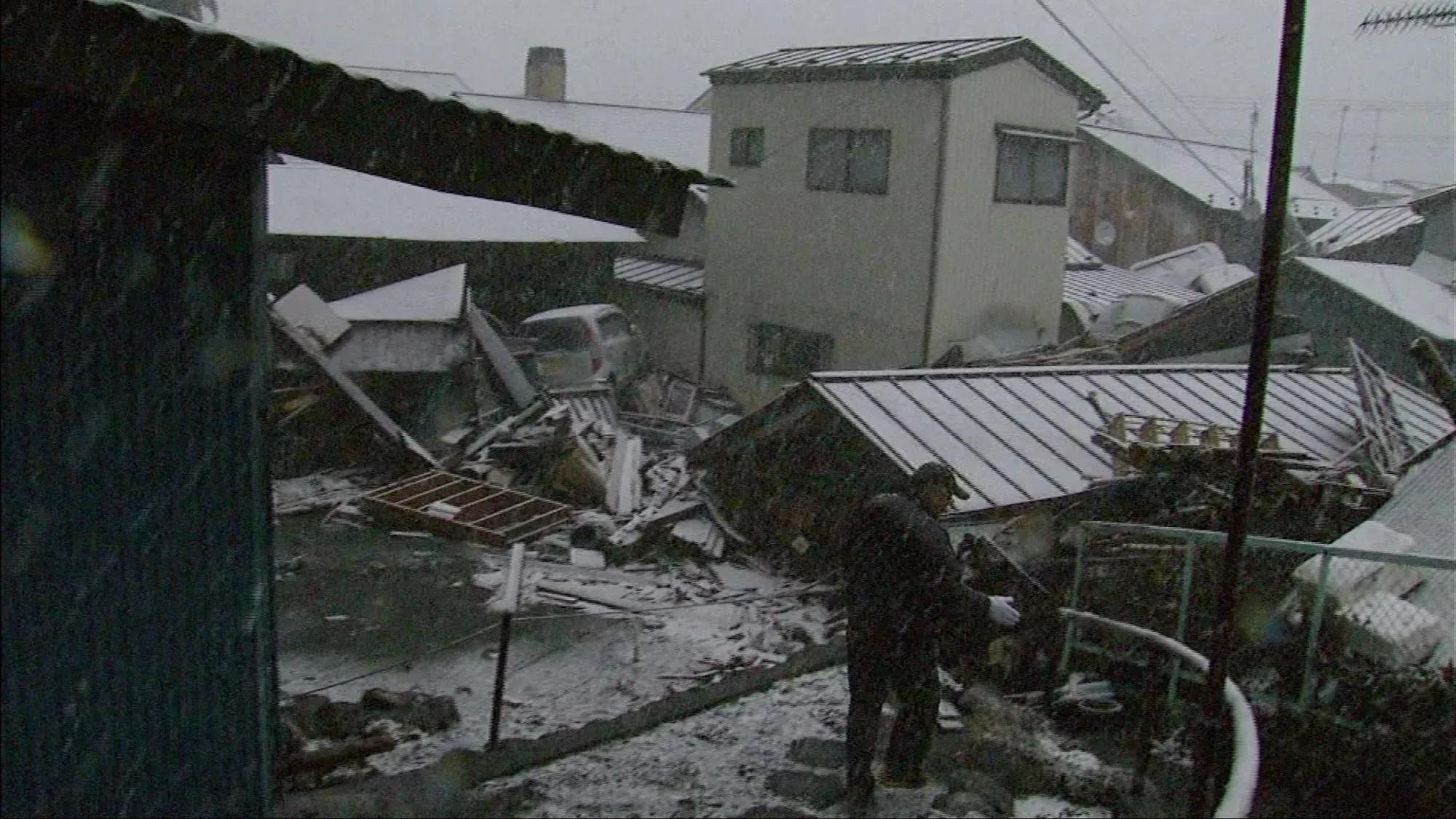 東日本大震災から10年…200を超える映像と新たな証言で、津波の全容に迫る_bodies