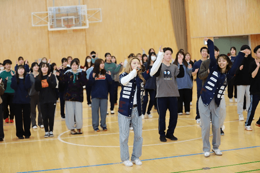 国際こども・福祉カレッジ【国際舞台で活躍するプロダンサーから学ぶ】保育・教育におけるダンスの可能性を実感！