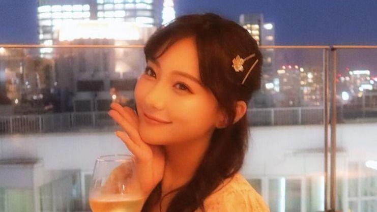 田中美久(23) “バースデー投稿”でワンピース姿から部屋着姿を公開　誕生日に美ボディ際立つ写真集も発売