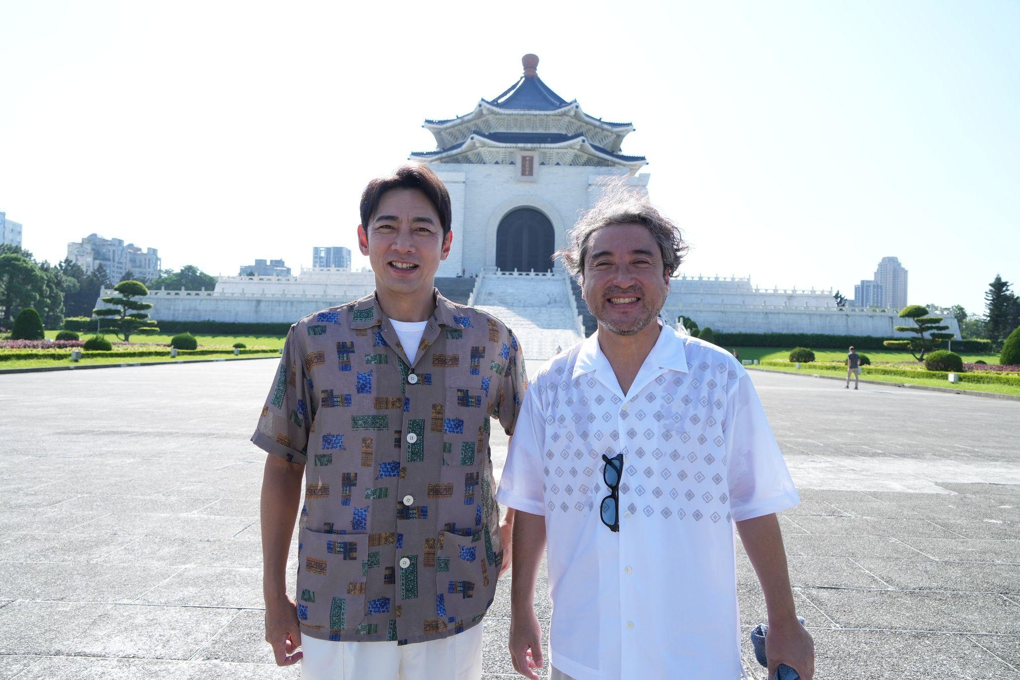 『小泉孝太郎&ムロツヨシ 自由気ままに2人旅』のシーン