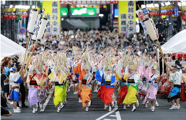 第３８回南越谷阿波踊り ６２万人の観客を迎え開催終了 ８月２３日（金）＜前夜祭＞・８月２４日（土）・２５日（日）の３日間