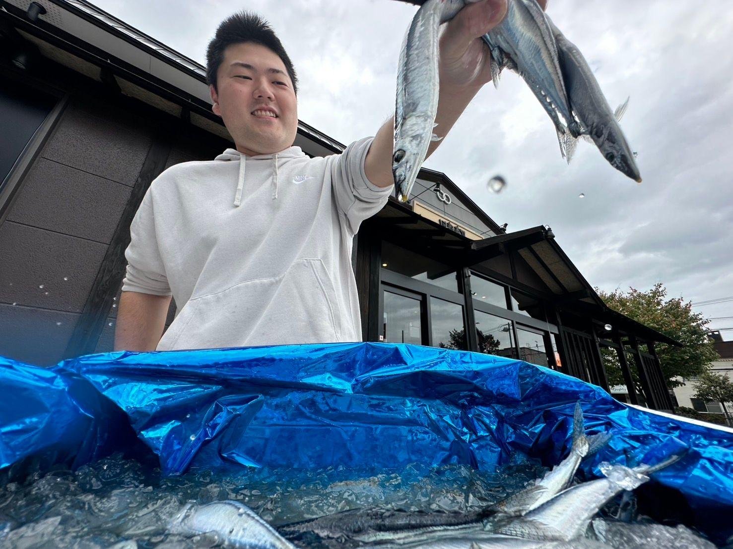 ～根室産さんま掴み取り～回転寿司根室花まる南25条店24周年記念企画開催！