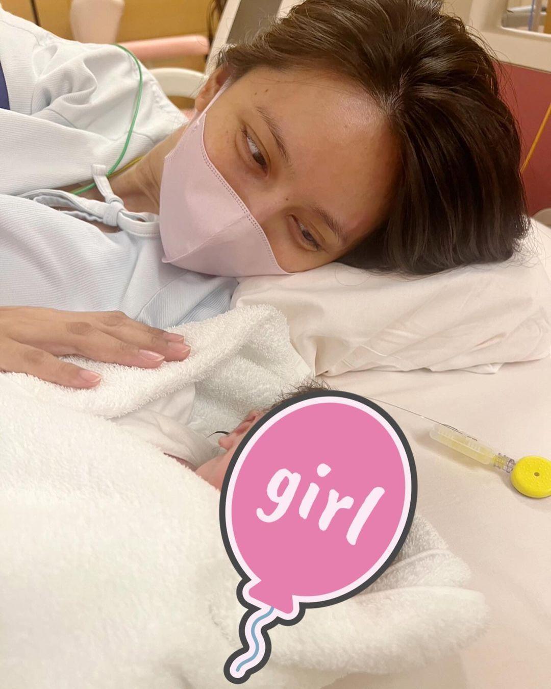 加藤夏希 第4子出産を報告　生まれたばかりの娘とのツーショット公開！出産時のエピソードも明かす