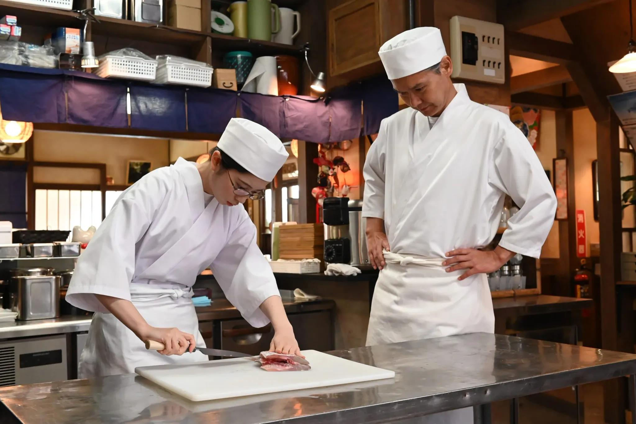 ＜試写室＞『あたりのキッチン！』一流料理店で修業した方がいいのか問題を、改めて掘り下げにかかるこのドラマの執念！！_bodies