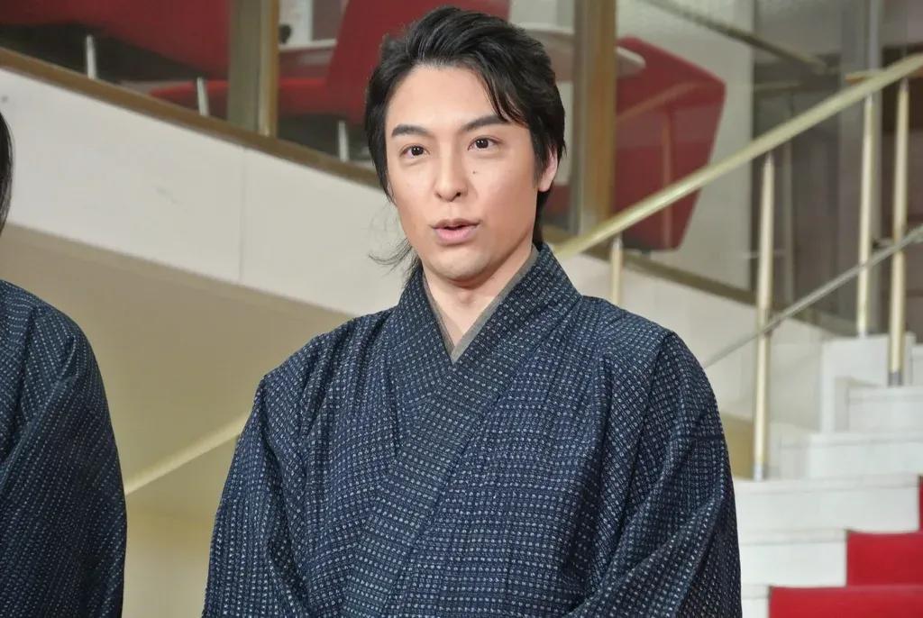 ウエンツ瑛士 山本耕史から「細い」と指摘され、約30万円のパーソナルジムを契約！“筋肉開国”宣言_bodies