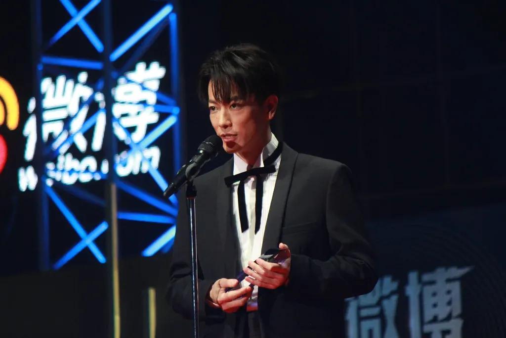 佐藤健が“最優秀俳優賞”を受賞「自分の仕事が中国にも届いている」_bodies