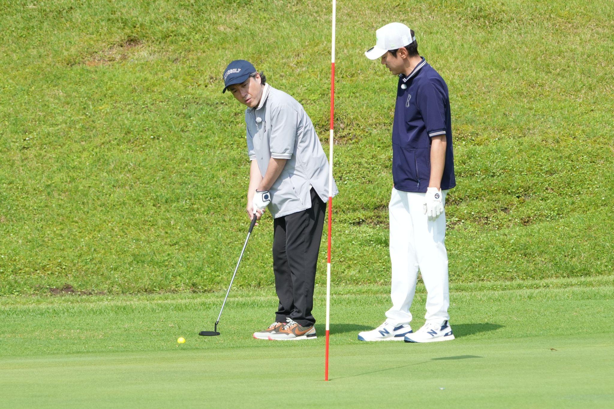 『小泉孝太郎&ムロツヨシ 自由気ままに2人旅』のシーン