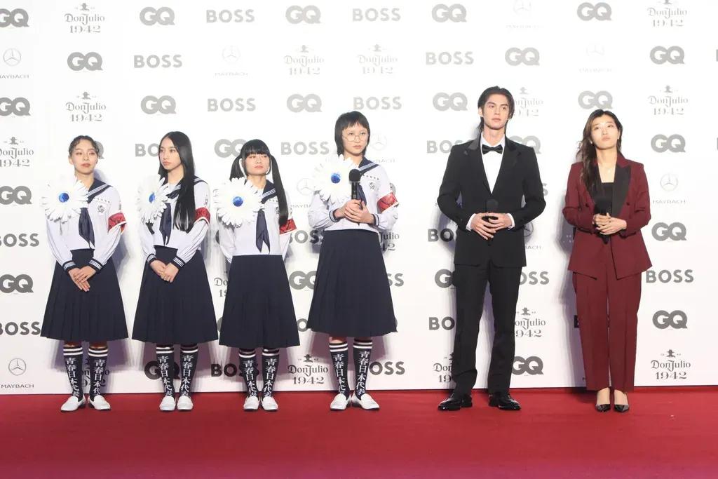 新しい学校のリーダーズ「GQ MEN OF THE YEAR」を受賞！自称“青春日本代表”からの脱却を誓う_bodies