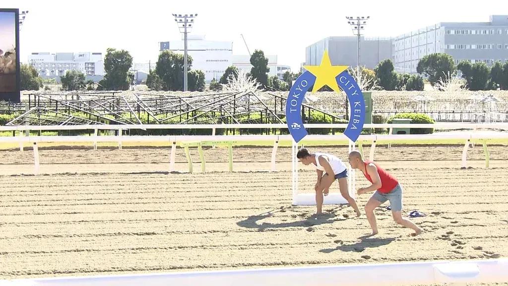 コロチキ・ナダル 激走でなかやまきんに君に勝利！走る姿は「サッカーの試合で」_bodies