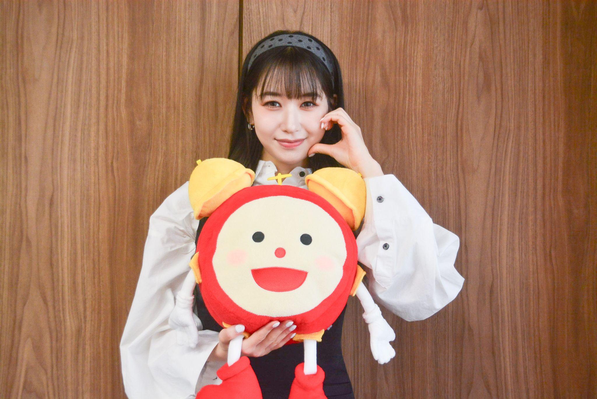 MOMONA “ME:Iの母”木村カエラのサプライズメッセージに涙…からのムチャぶりでパワフルゴリラに変身！？