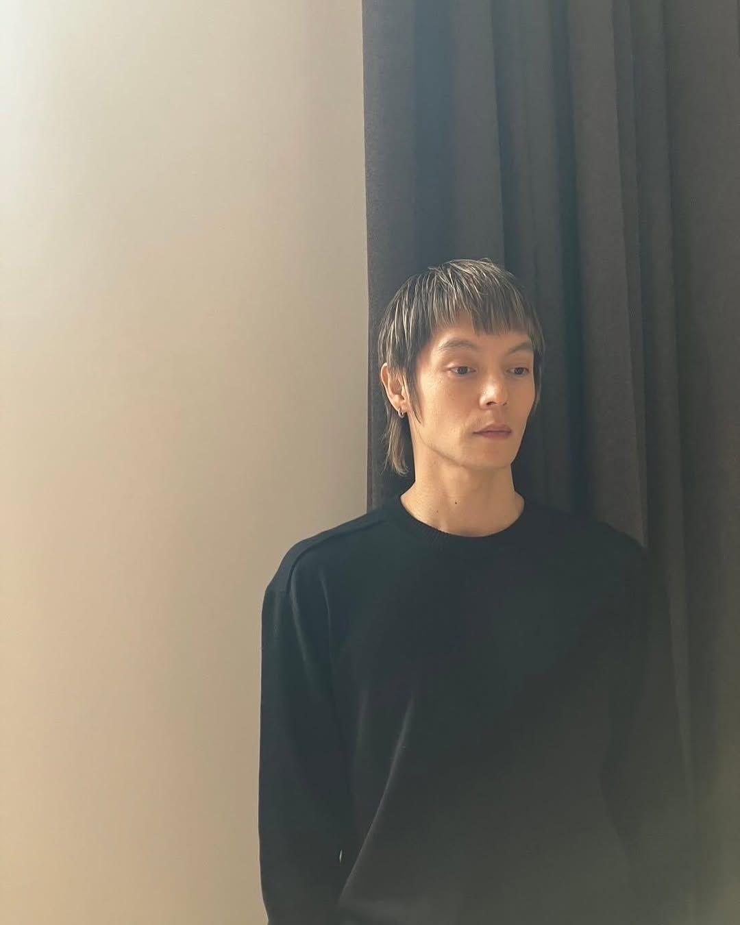 「まって好き！」窪田正孝 ロンドンでの自撮り写真披露 魅力あふれる最新オフショットにファン大興奮！