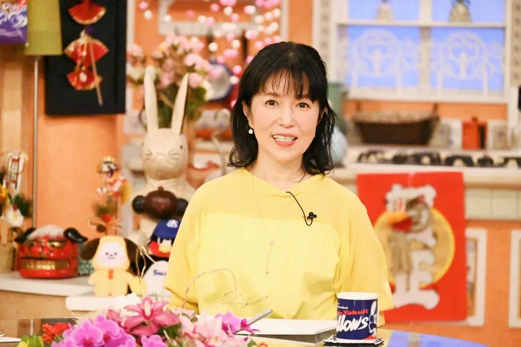 松居直美・磯野貴理子・森尾由美 “はや朝”新春SPでZ世代代表と共演！「涙袋を黒いペンで描くなんて…」_bodies