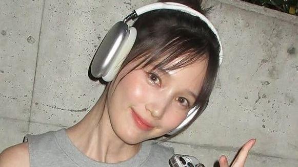 本田翼 “こたつでアイス食べるみたいな私服”を公開！あふれる透明感とオシャレコーディネートに「異次元すぎる震えた…」