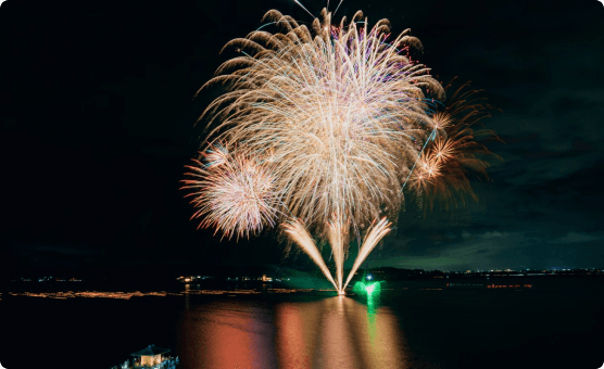 石川県・加賀市片山津で花火×ドローン×和太鼓のサマーナイトイベントを開催！真夏の夜空を彩る300機のドローンショーと花火のコラボレーション