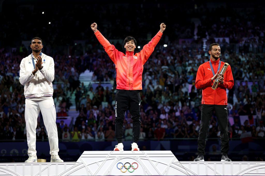 【パリ五輪】フェンシング男子個人エペ金・加納虹輝（26）「団体戦でも金メダルを獲得できると確信」表彰式後インタビュー