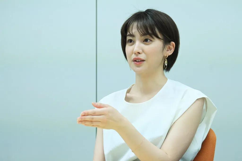 宮司愛海アナがドラマ初出演！比嘉愛未の神対応に「女優さんって本当にすごい」_bodies