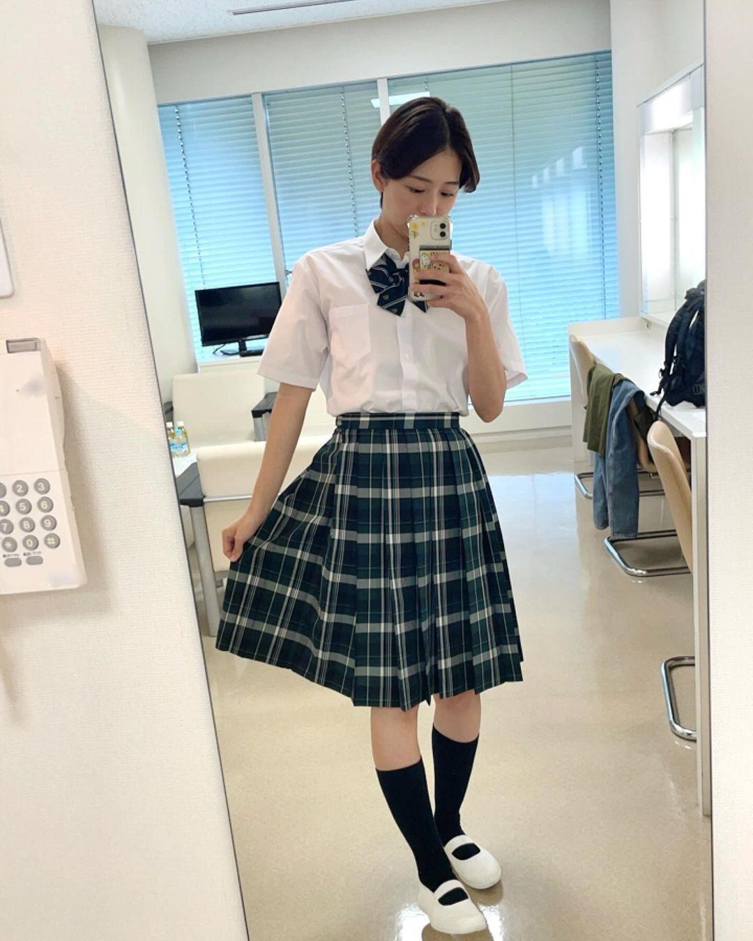 小室瑛莉子アナ 公式インスタグラムより4