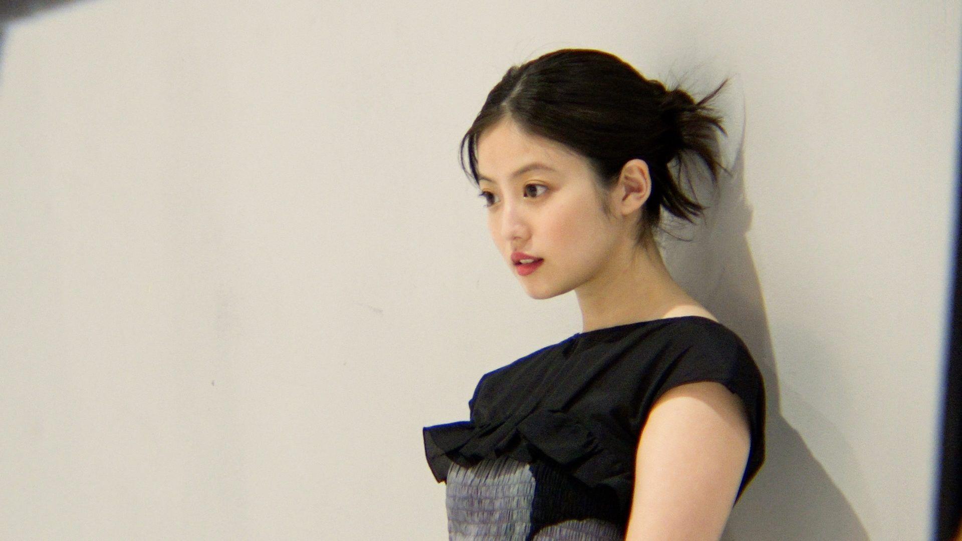 「メイクを落としているの見られるの初めて」女優・今田美桜に初密着_site_large